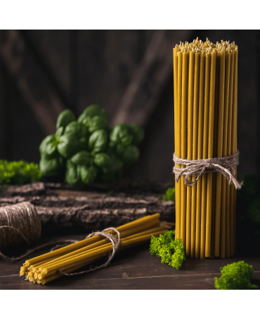 Yellow beeswax candles N10 3